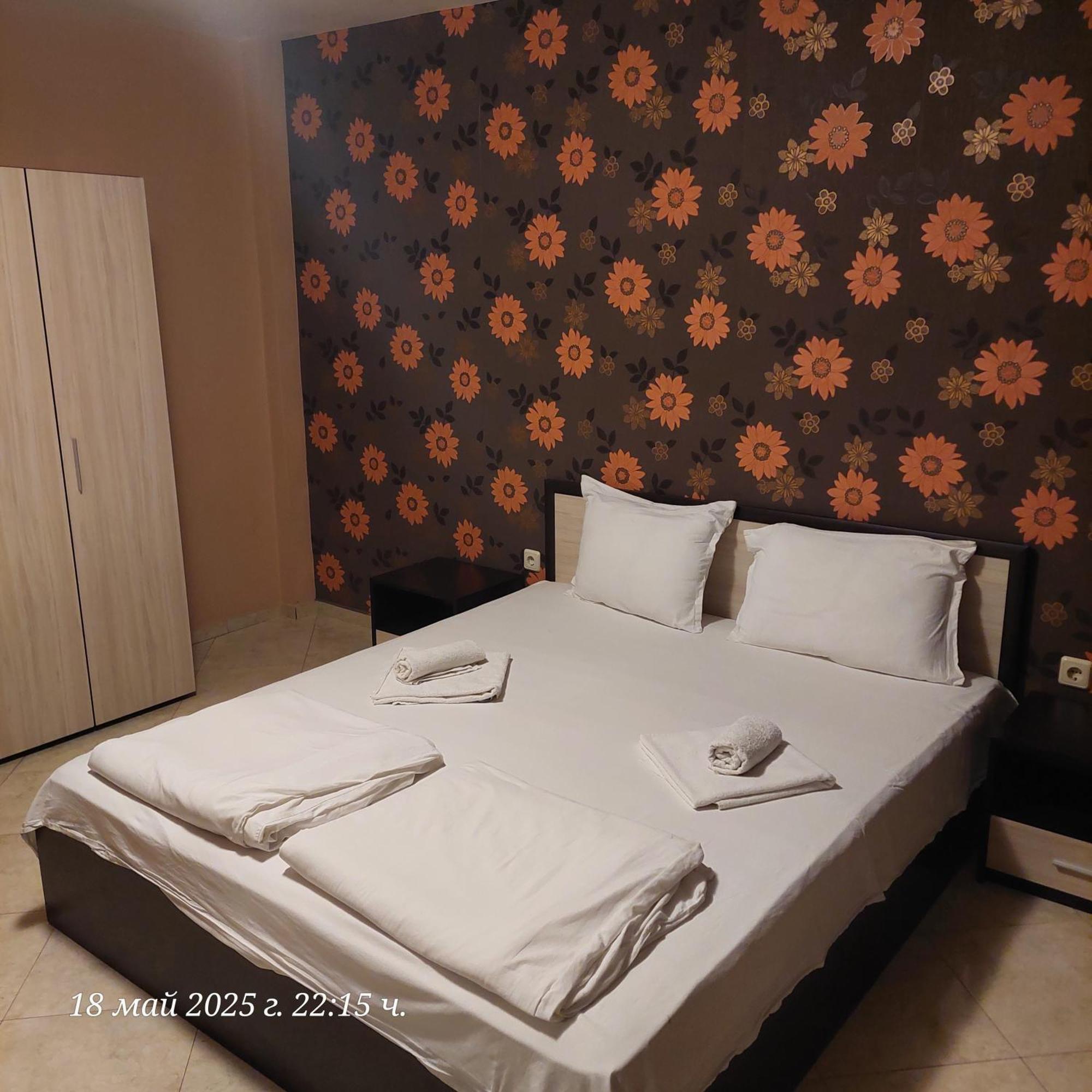 Hristovi Apartments & Studios Pomorie Exterior foto